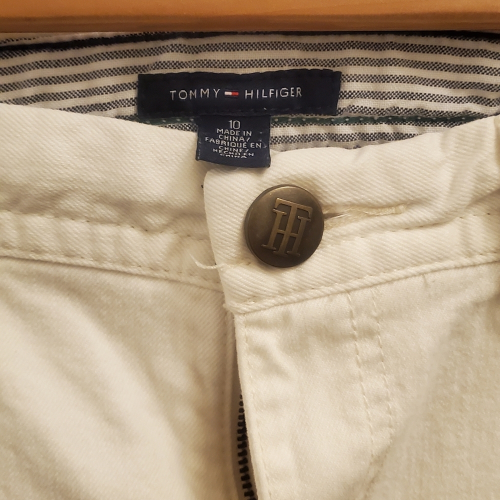White pants - Picture 3 of 3